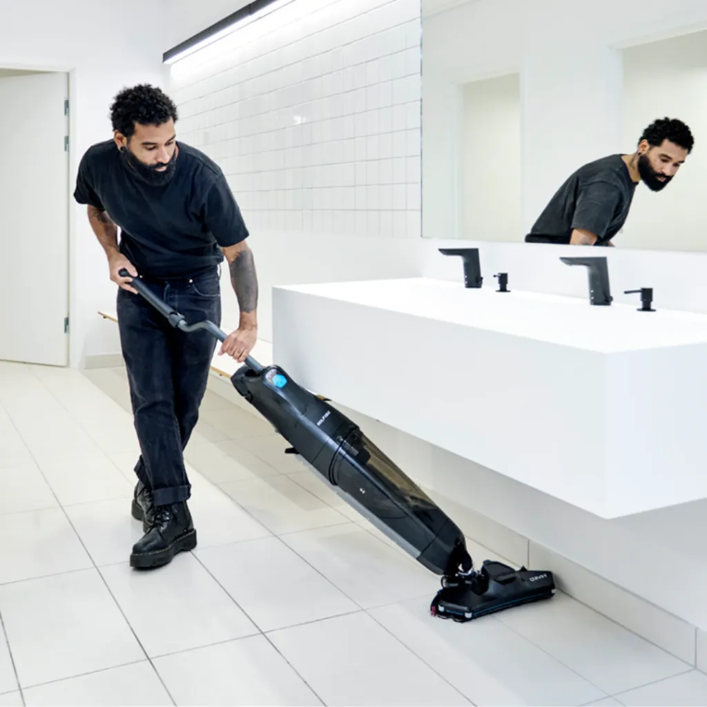 DRYFT-mop-in-use.webp